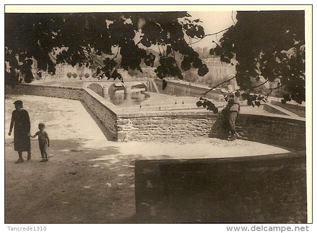 WW2 PHOTO ORIGINALE Soldat Vue Sur Rivière Quai & Pont Mac Racken à MAYENNE 53100 Près Laval 53 - 1939-45