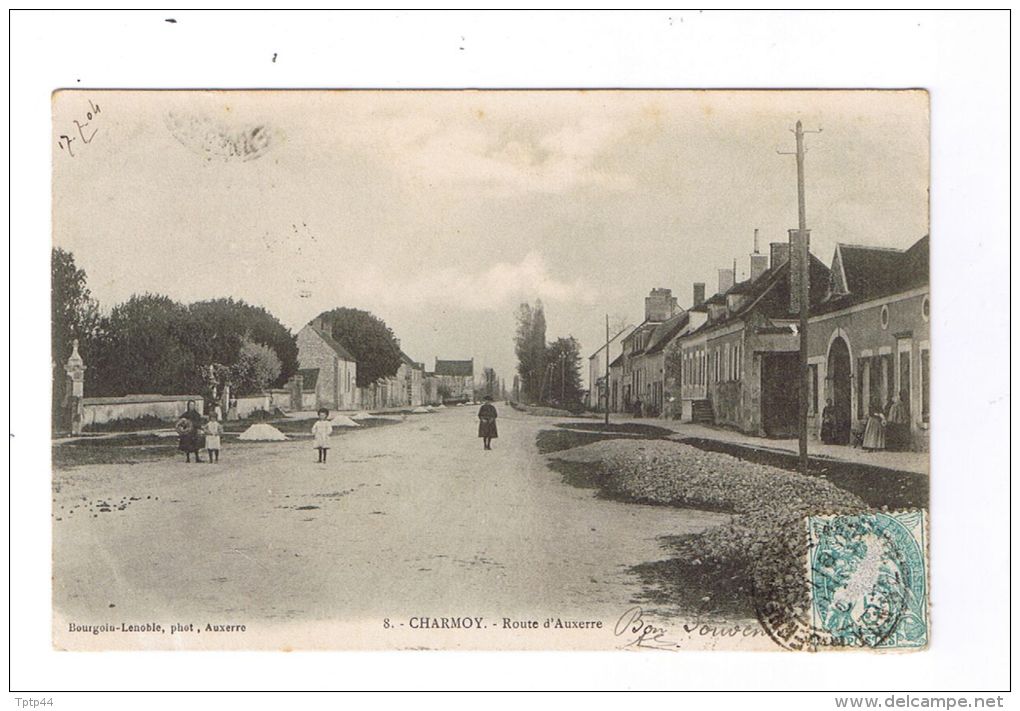 CHARMOY  -  Route D'Auxerre - Charmoy