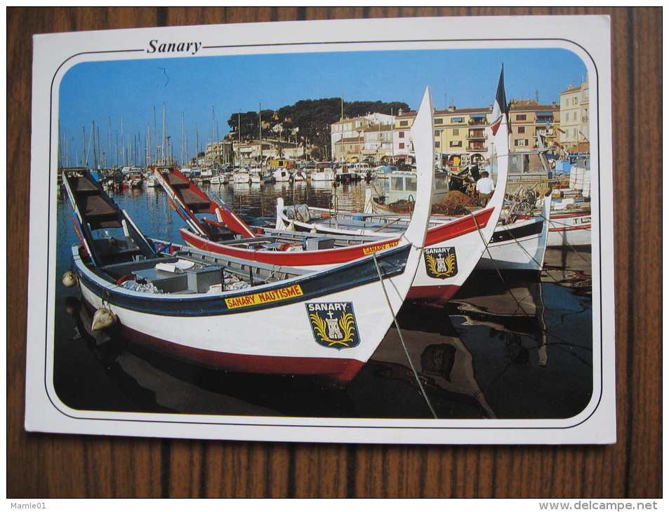 Au Soleil De La Côte D'Azur      Sanary           Les Barques Des Targaïres Ou Joutes - Altri & Non Classificati