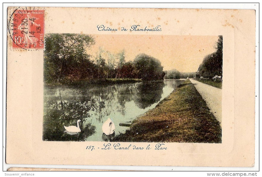 CPA Château De Rambouillet Le Canal Dans Le Parc Cygnes 78 Yvelines - Rambouillet (Château)