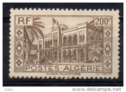 Algerie ; Mth ; 1944 ; N° Y: 204 ; N* " Palais D'été " . ; Cote Y : 5.00 E - Neufs