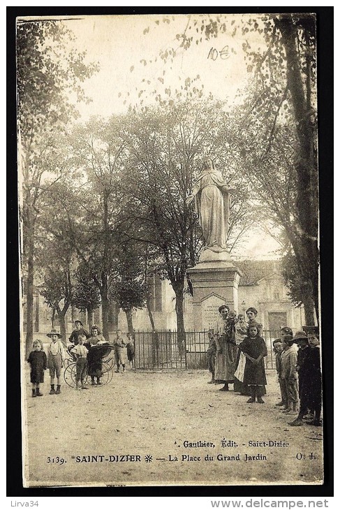 CPA ANCIENNE- FRANCE- SAINT-DIZIER (52)- PLACE DU GRAND JARDIN AVEC BELLE ANIMATION- LANDAU-STATUE DE MARIE- - Saint Dizier