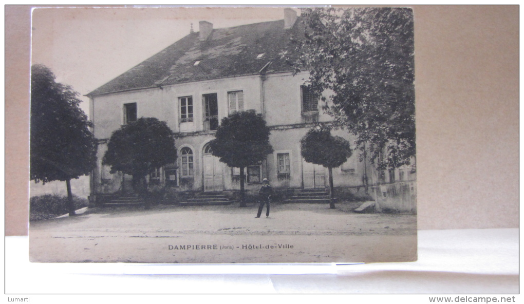 D 39. - DAMPIERRE ( Jura ) - Hotel De Ville . 1905 . - Dampierre