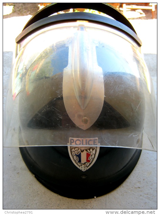 RARE ANCIEN CASQUE COMPLET POLICE NATIONALE ANNEE 1953 EXCELLENT ETAT - Police & Gendarmerie