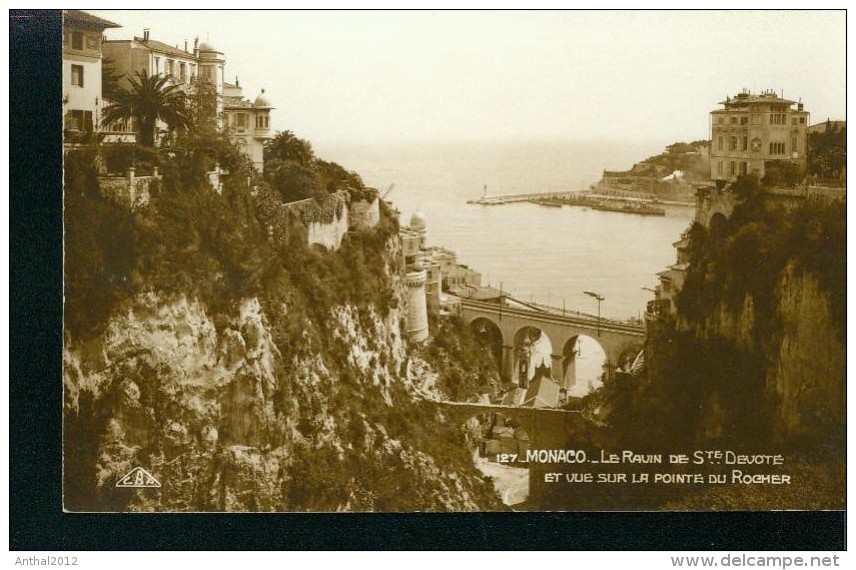 Monte-Carlo Monaco Le Ravin De St. Devote Et Vue Sur La Pointe De Rocher Sw Um 1930 - Multi-vues, Vues Panoramiques