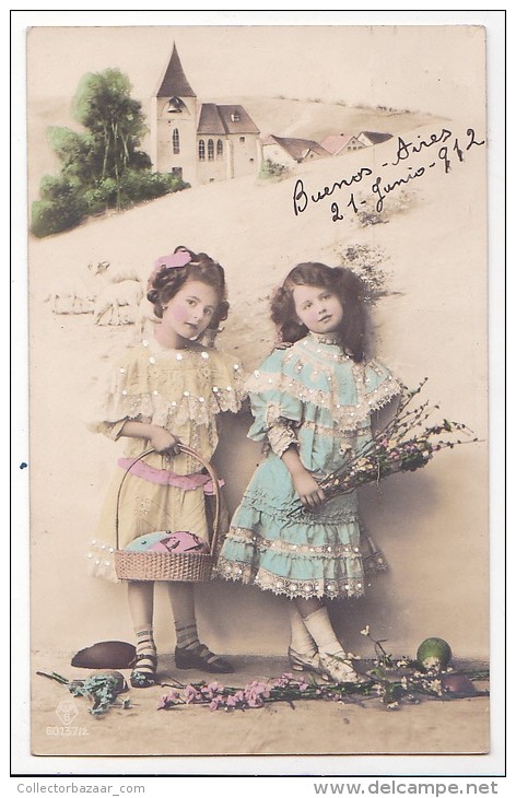 Two Girls With Chocolate Easter Eggs Tinted Photo Vintage Original Postcard Cpa Ak (W3_1913) - Easter