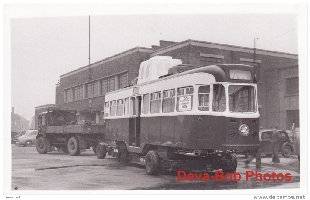 Tram Photo Leeds Corporation Car 602 VAMBAC Tramway Tramcar Low Loader - Trains