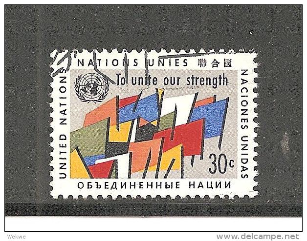 UNNYMi.Nr.105/ Fahnengruppe 1961 O - Oblitérés