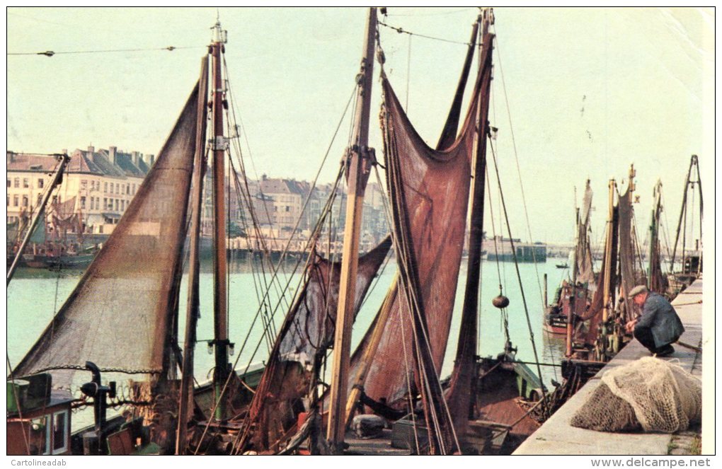 [DC8874] BATEAUX AU PORT - BOTEN IN DE HAVEN - Viaggiata - Original Old Postcard - Altri & Non Classificati