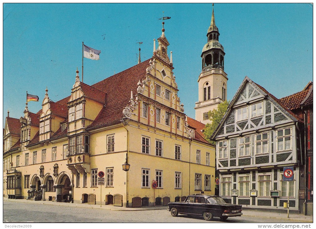 ZS45472 Celle Rathaus Und Stdtkirche   2 Scans - Celle