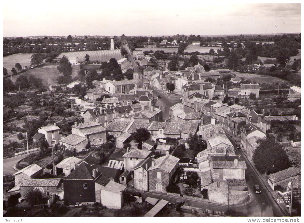 Mazières-en-Gâtine..Belle Vue Aérienne Du Village - Mazieres En Gatine