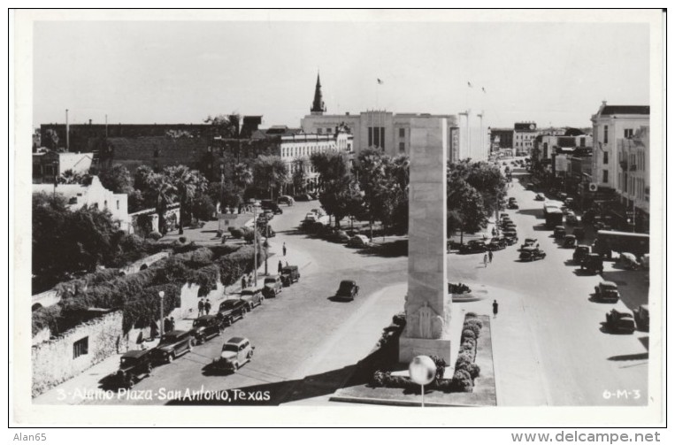 San Antonio TX Texas,  Alamo Plaza, Street Scene, Auto, C1930s/40s Postcard - San Antonio