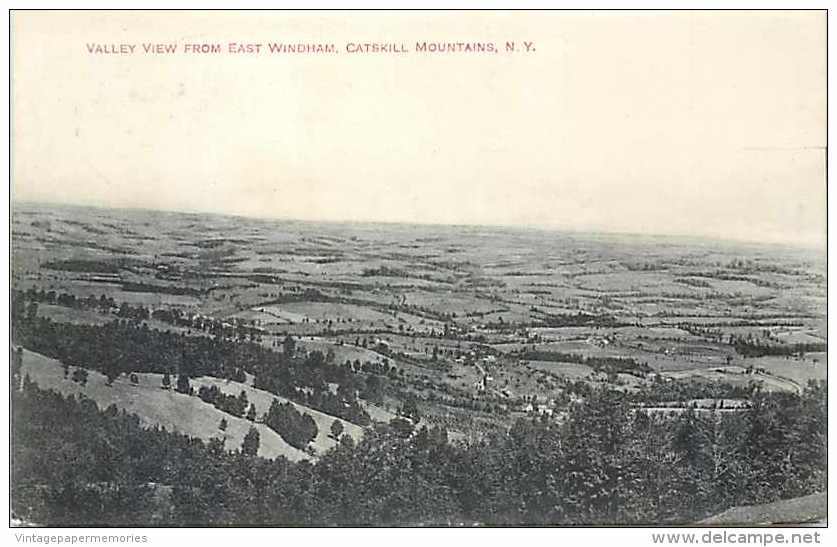 209757-New York, Catskill Mountains, Valley View From East Windham, W.J. Griffin No 2015 - Catskills