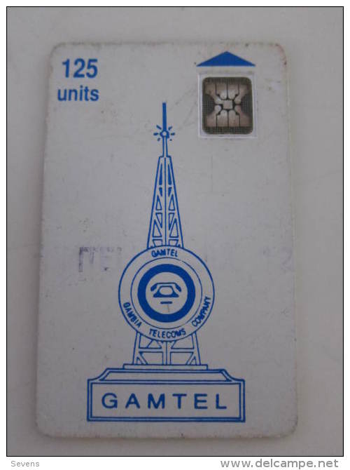 Gambia Chip Phonecard,GAM01a First Issued,not In Good Condition With A Little Scratch - Gambie