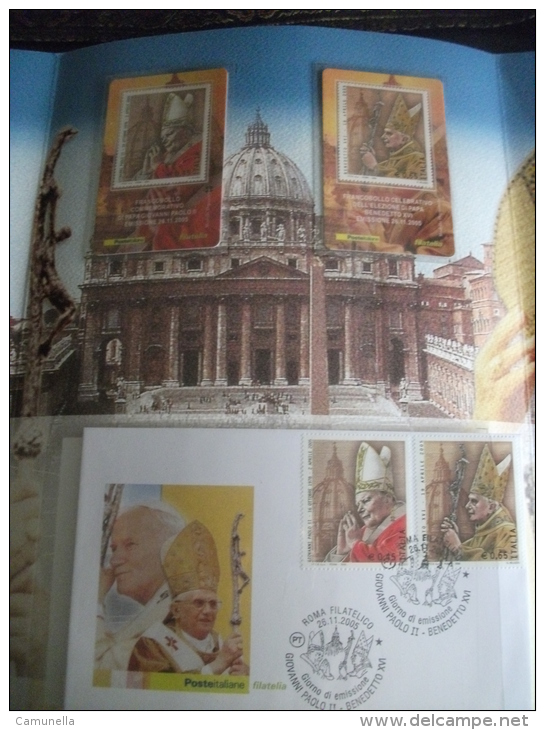 FOLDER-commemorazione Di Giovanni Paolo II E Celebrazione Dell'elezione Di Papa Benedetto XVI - Pochettes