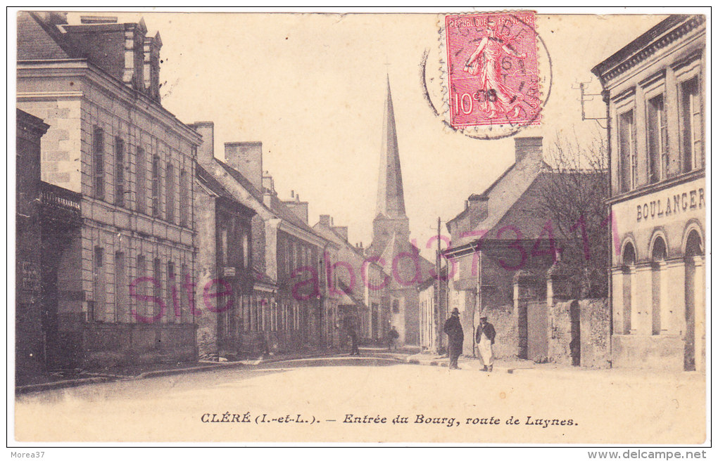 CLERE LES PINS     Entrée Du Bourg ,  Route De Luynes - Cléré-les-Pins