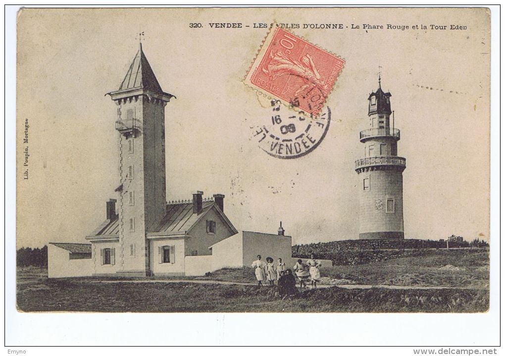 CPA Les Sables-d´Olonne - Le Phare Rouge Et La Tour Eden - Sables D'Olonne