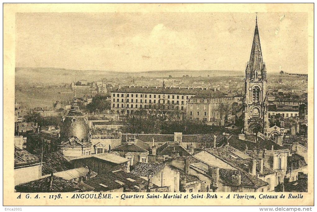 Angouleme. Les Quartiers Saint Martial Et Saint Roch Et Au Loin Coteaux De Ruelle - Angouleme