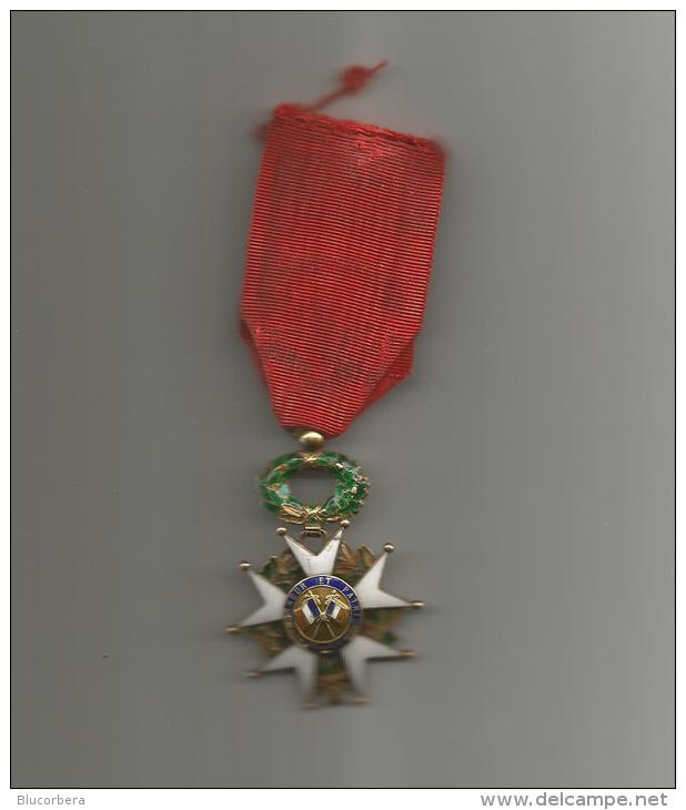 1870 ORDINE DI CAVALIERE LEGION D'ONORE ORO E ARGENTO - Royaux/De Noblesse