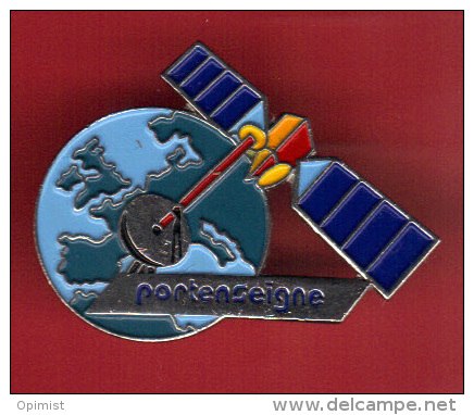 29630-Pin's .Satellite.portenseigne.e Space.nasa.teledifusion. - Espace