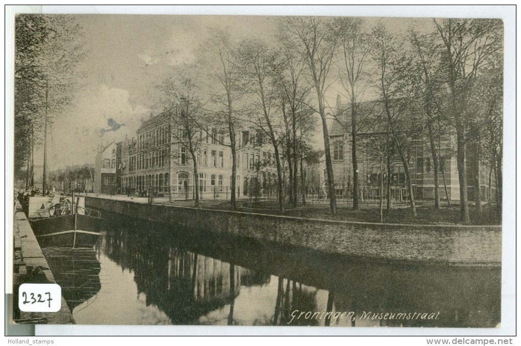 GRONINGEN * MUSEUMSTRAAT  * ANSICHTKAART * CPA (2327) GELOPEN In 1909 Van GRONINGEN Via FOXHOL Naar BORGWEG - Groningen