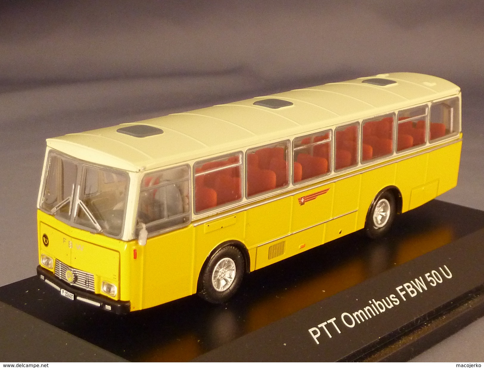 Arwico 02600, FBW 50U-55L Postauto PTT (CH), 1:87 - Véhicules Routiers