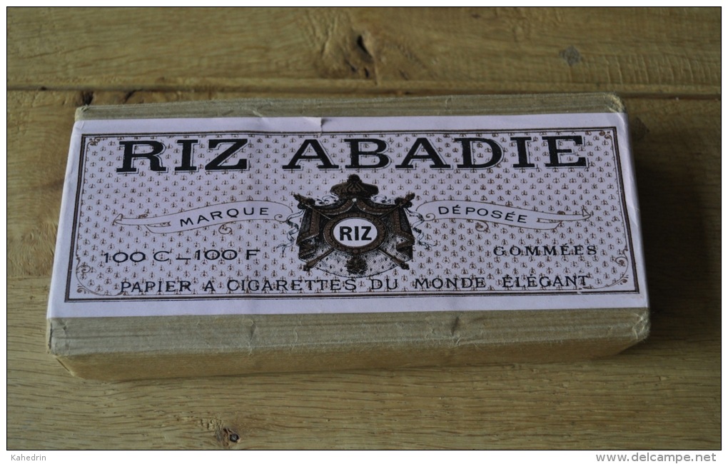 Old Store Stock Vintage 100 Pieces RIZ ABADIE Paris Papier A Cigarettes No. 170 - Andere & Zonder Classificatie