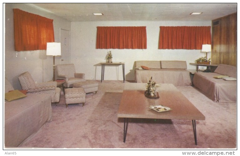 Pine Bluff AR Arkansas, Holiday Inn Hotel Room Interior View, Mid-century Decor, C1950s Vintage Postcard - Pine Bluff