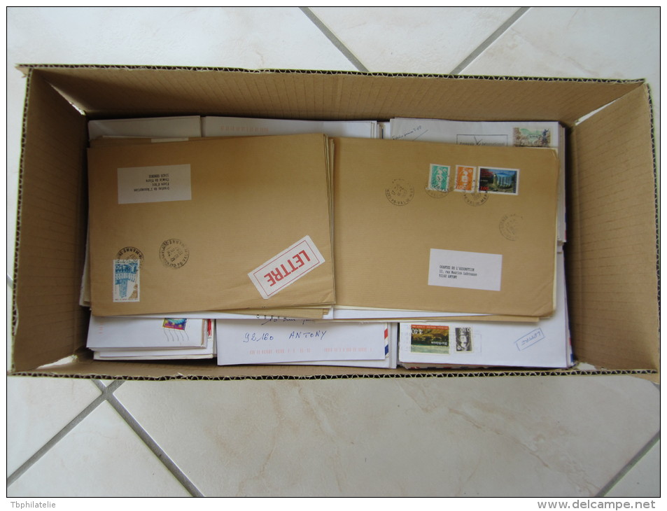 VEND BEAU CARTON DE + 1000 LETTRES DE FRANCE, 1990 - 1999 !!!! (d) - Lettres & Documents