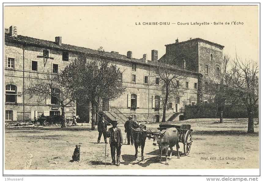 Carte Postale Ancienne La Chaise Dieu - Cours Lafayette. Salle De L'Echo - Attelage - La Chaise Dieu