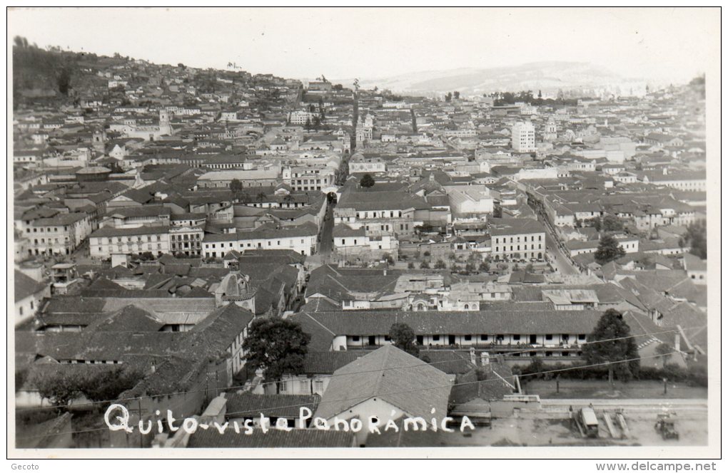 Quito - Vista Panoramica - Ecuador