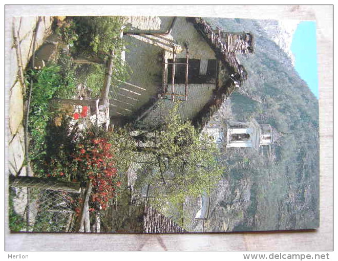 CH -Switzerland   -  Sonogno  Valle Verzasca    D106493 - Sonogno