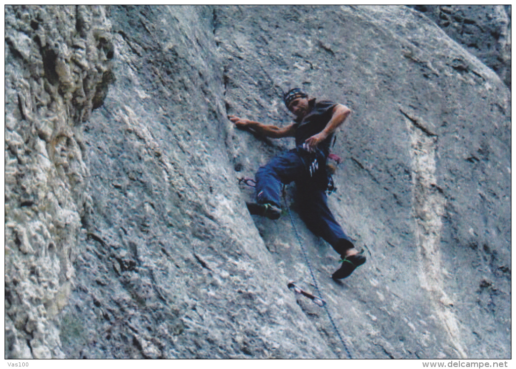 CLIMBING,ESCALADE,MOUNTAINEERS,POSTCARD,UNUSED - Escalade