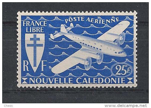 Avion Survolant La Nouvelle Calédonie. N°50 Chez YT. (Voir Commentaires) - Usati