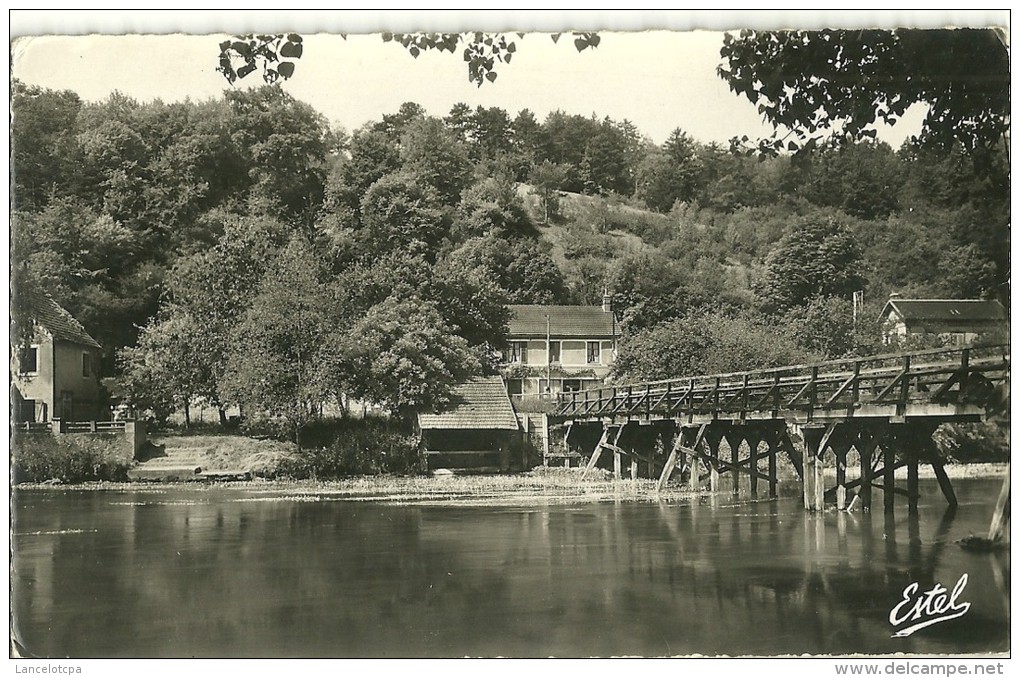 27 - LOREY / L'EURE ET LA PASSERELLE AUX MOULINS DE MEREY - Autres & Non Classés