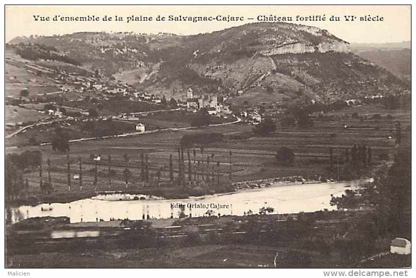 Lot -ref 194-vue D Ensemble De La Plaine De Salvagnac Cajarc -chateau Fortifié Du 6eme Siecle  -carte Bon Etat  - - Autres & Non Classés