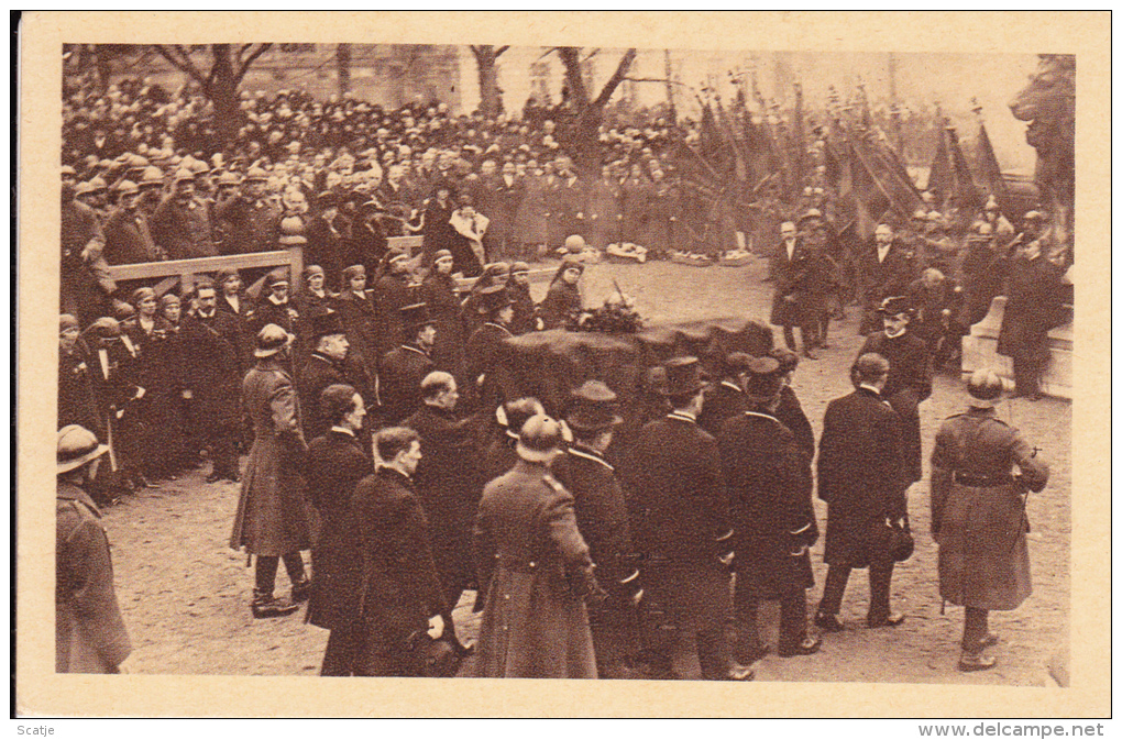 Brussel.  -  Herdenking "De Onbekende Soldaat" ;   Plechtigheid Van Den 11 November 1922 - Funerali