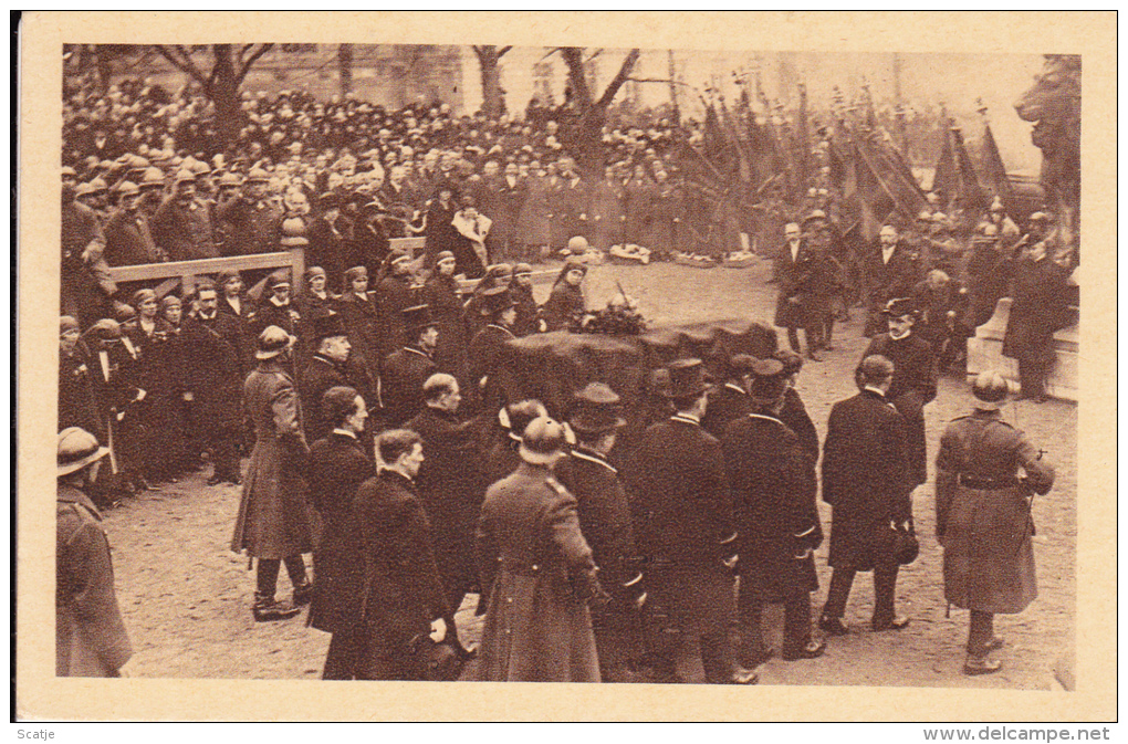 Brussel.  -  Herdenking "De Onbekende Soldaat" ;   Plechtigheid Van Den 11 November 1922 - Funérailles