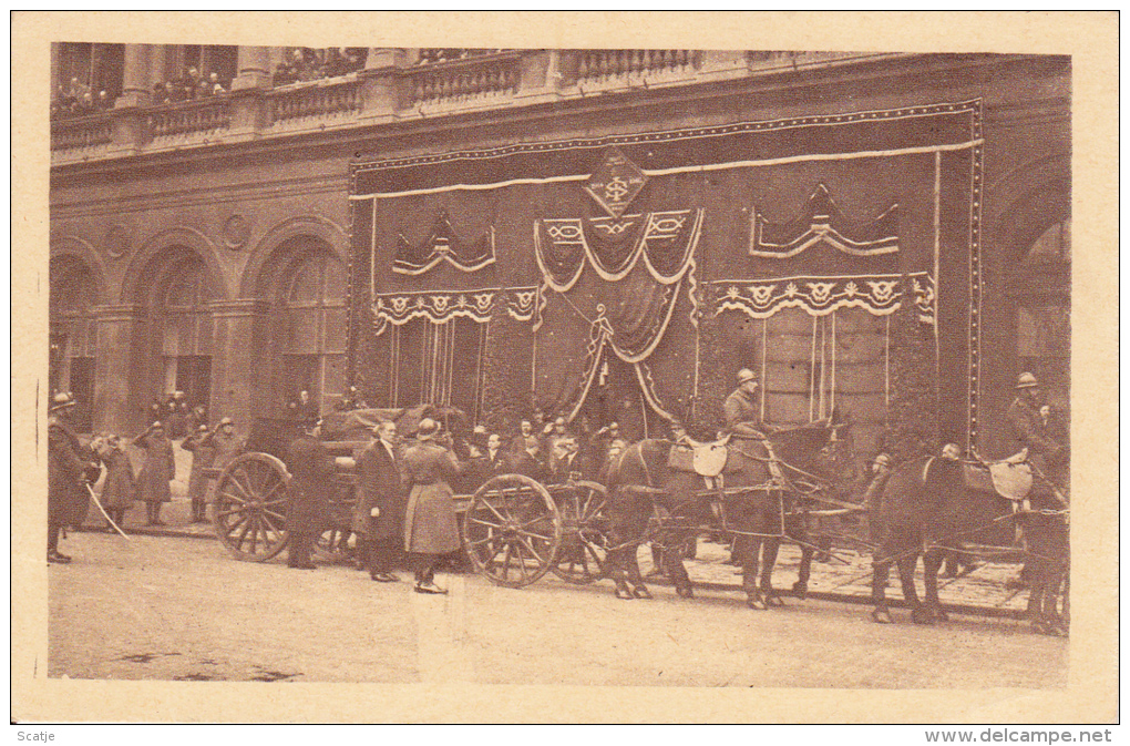 Brussel.  -  Herdenking "De Onbekende Soldaat" ;   Plechtigheid Van Den 11 November 1922 - Funeral