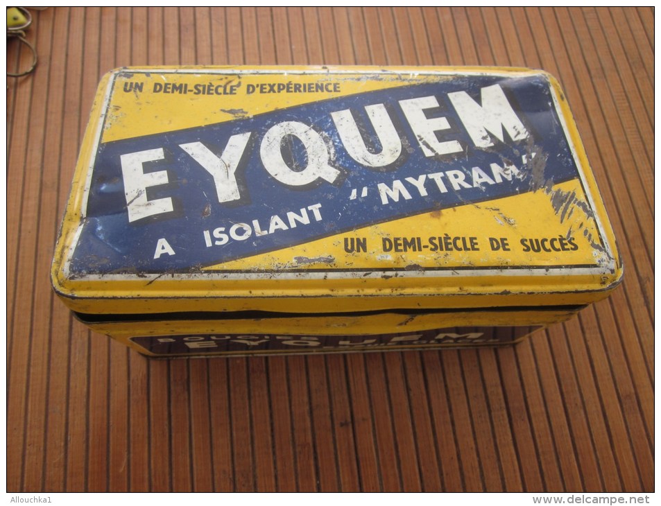 Boîte Métallique Publicitaire EYQUIEM  à Isolant "Mytram" Bougies, Essuie-glaces Accessoire De Voiture--un Demi-siècle - Scatole/Bauli
