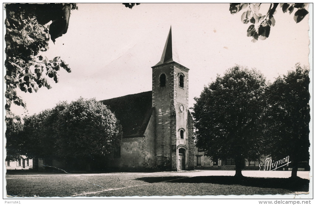 VÉRON - L'Église - Veron