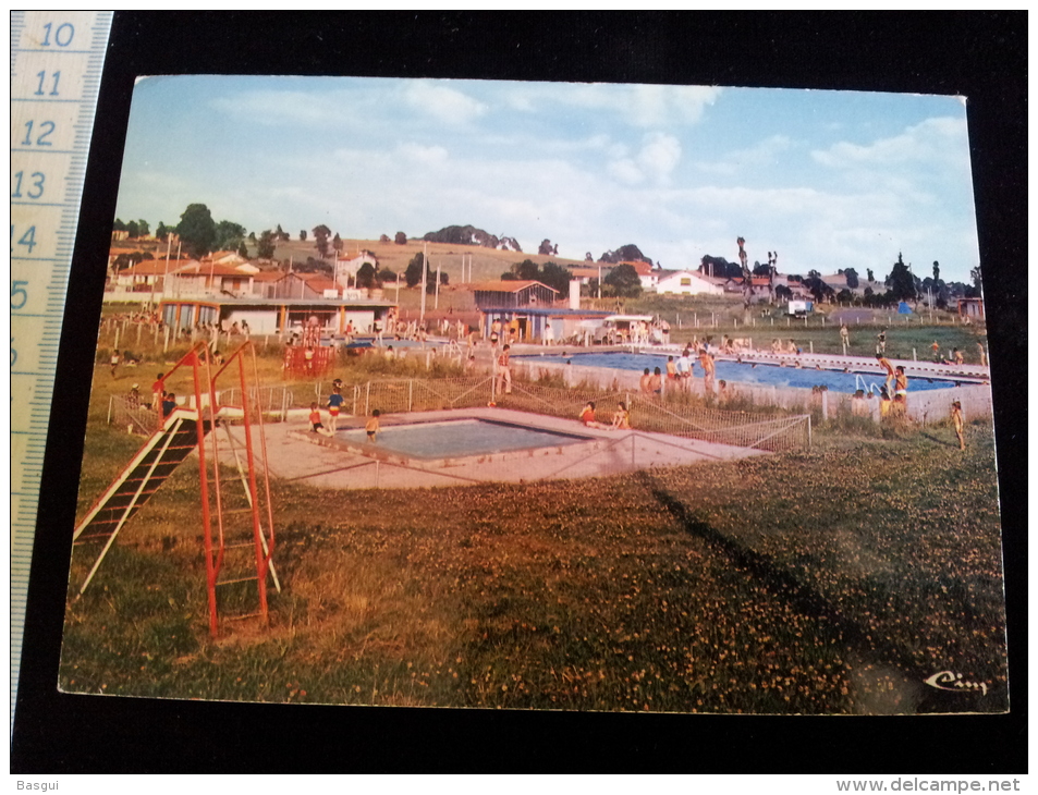 CPM/CPSM D43 Craponne Sur Arzon Piscine - Craponne Sur Arzon