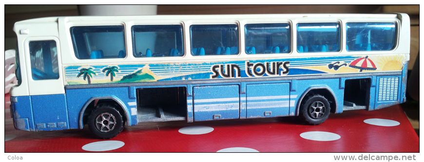 Autobus Mercedes Sun Tour MAJORETTE 1/55 - Camions, Bus Et Construction