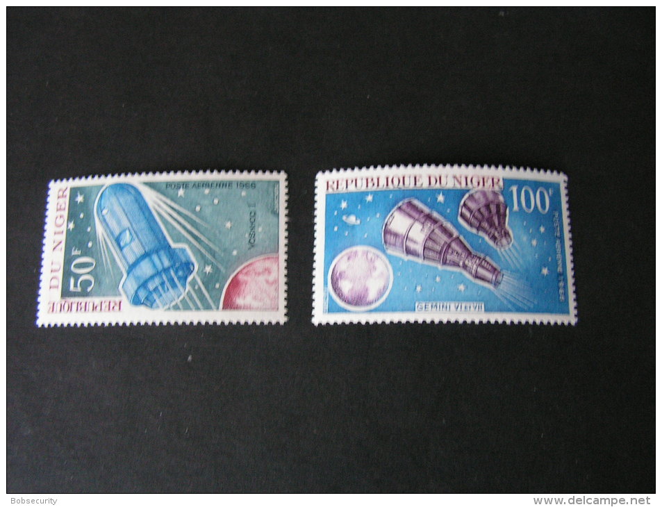 == Niger Rakete Space Lot  ** MNH - Niger (1960-...)