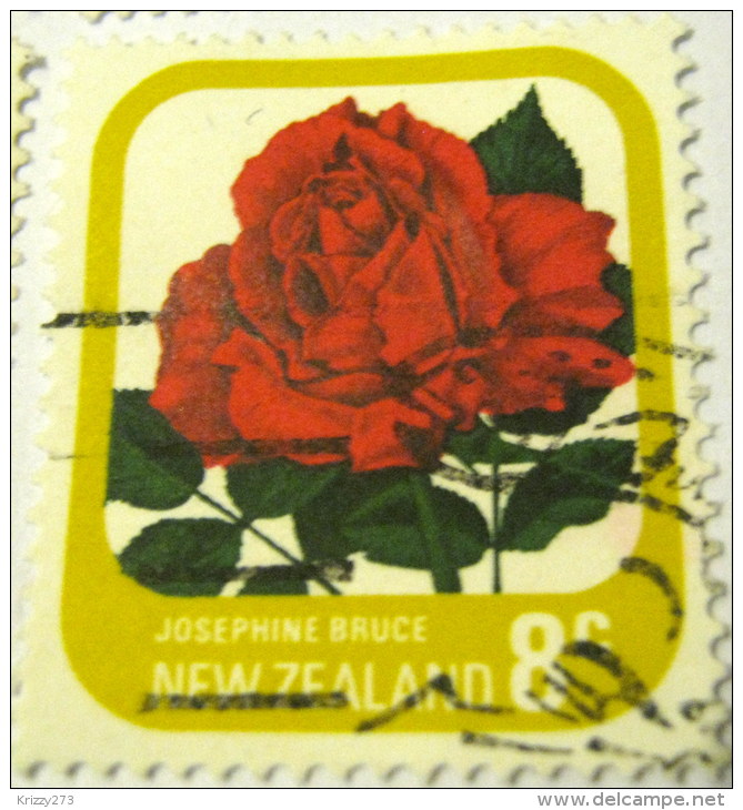 New Zealand 1975 Roses Josephine Bruce 8c - Used - Usados