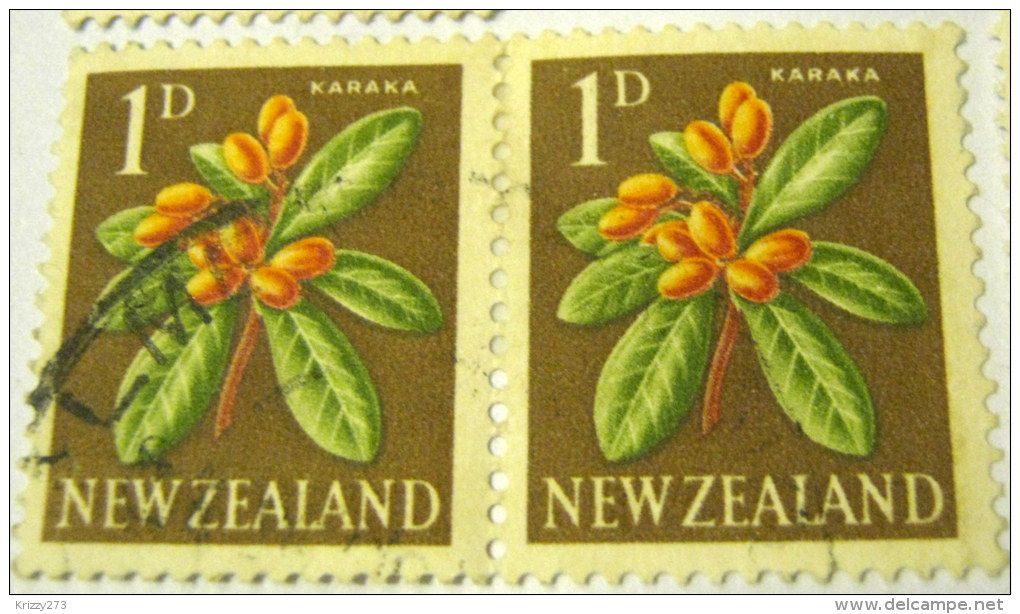 New Zealand 1960 Flower Karaka 1d X2 - Used - Oblitérés