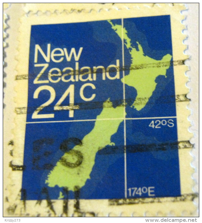 New Zealand 1982 Map 24c - Used - Used Stamps