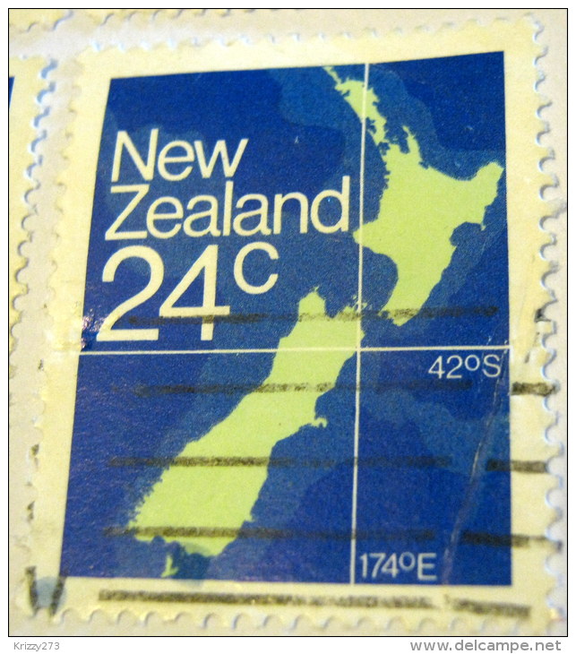 New Zealand 1982 Map 24c - Used - Used Stamps