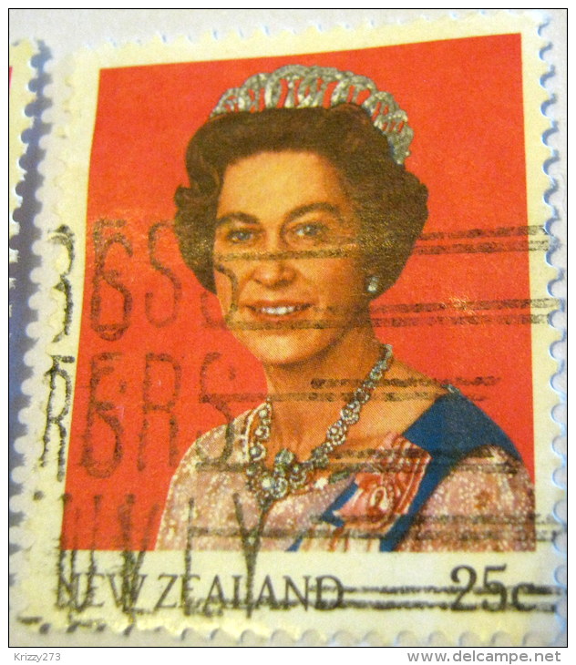 New Zealand 1985 Queen Elizabeth II 25c - Used - Used Stamps