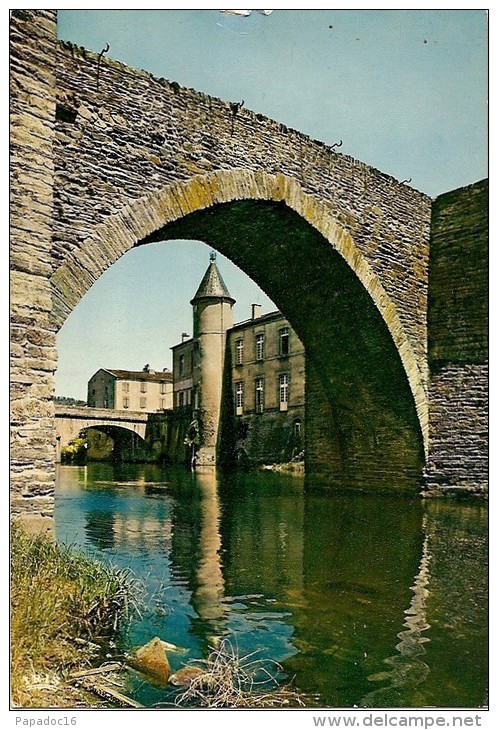 81 - Brassac  - Le Vieux Pont XIe Siècle Sur L'Agout Et Le Château - éd. Théojac N° 2 (écrite, 1970) - Brassac